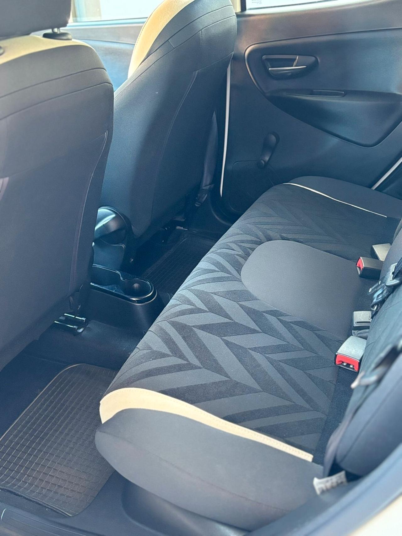 Lancia Ypsilon 1.2 69 CV Platinum