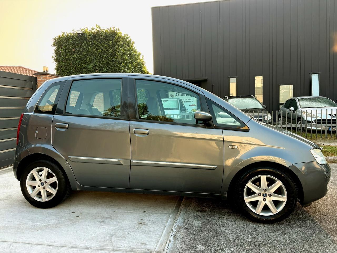 FIAT IDEA 1.4(benz) automatica-104000km-2006