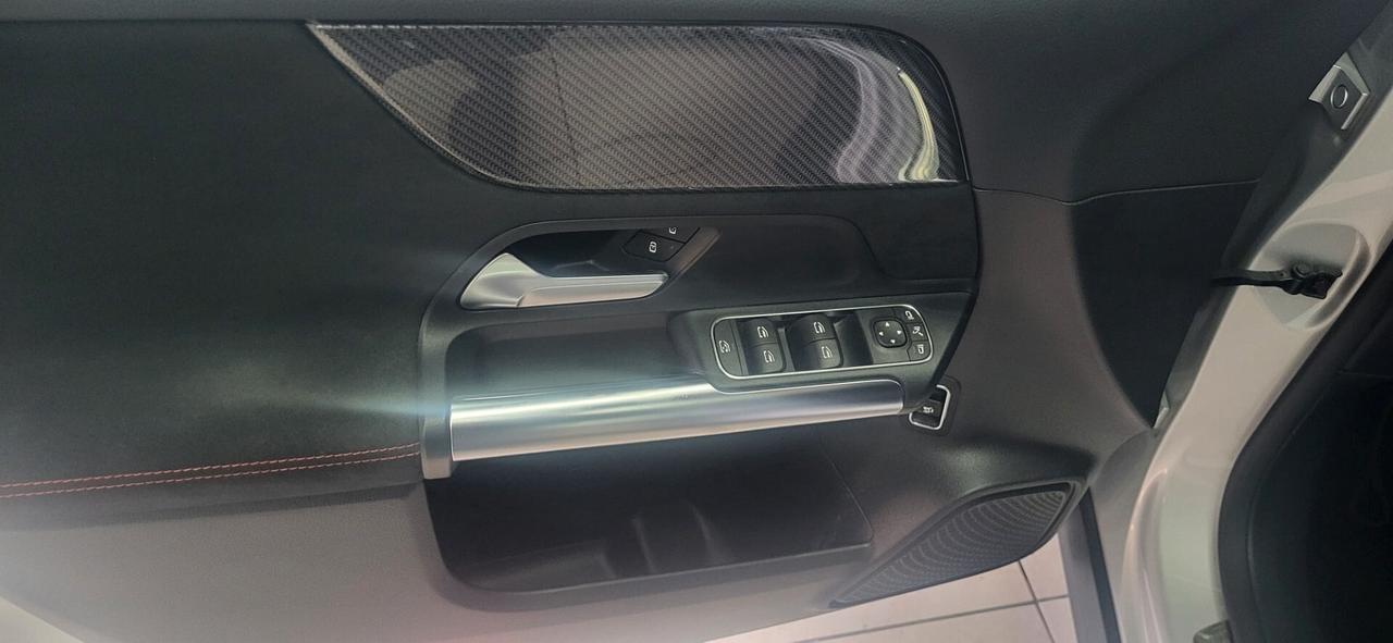 Mercedes-benz GLA 200 d Automatic AMG Line Premium