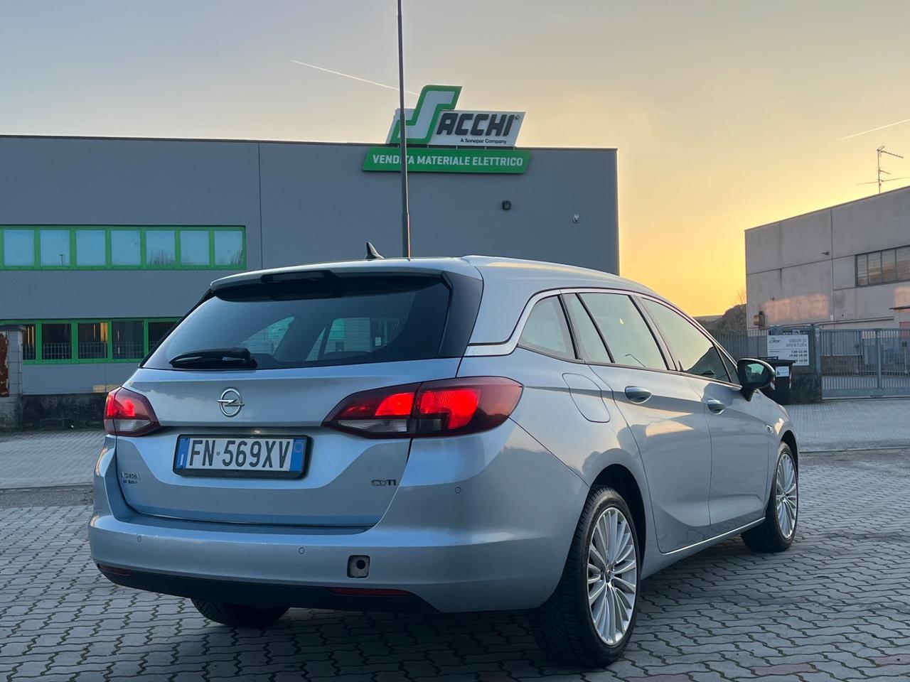 Opel Astra 1.6 CDTi 110CV Start&Stop Sports Tourer Innovation