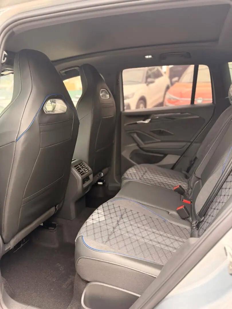 Volkswagen Tiguan 1.5 eTSI 150 CV ACT DSG R-Line Plus