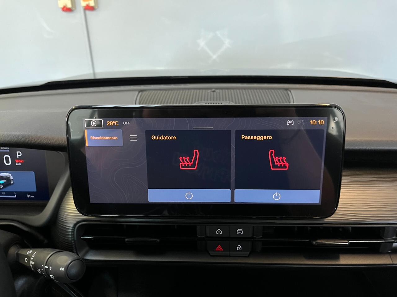 Jeep Avenger 1.2cc E-HYBRID 100cv C/AUT. LONGITUDE KM0