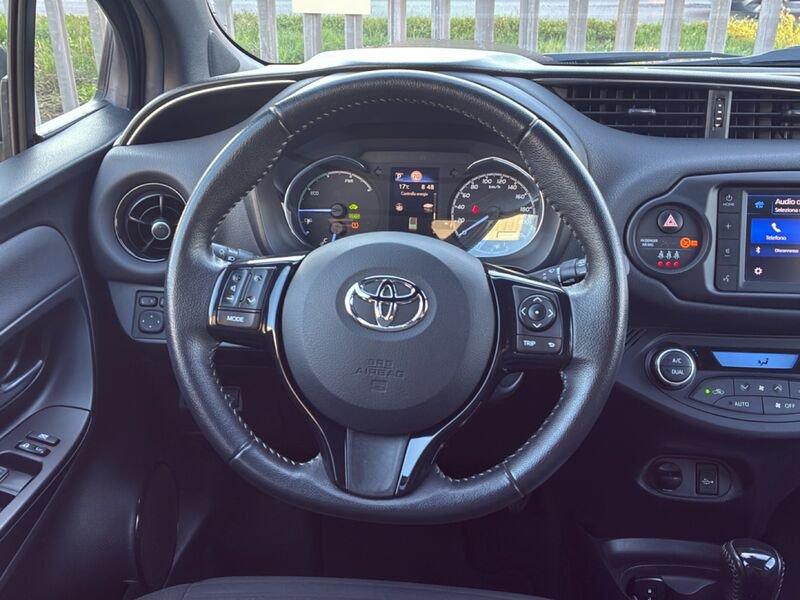 Toyota Yaris Hybrid 1.5 Hybrid Y20 Bitone MY18+