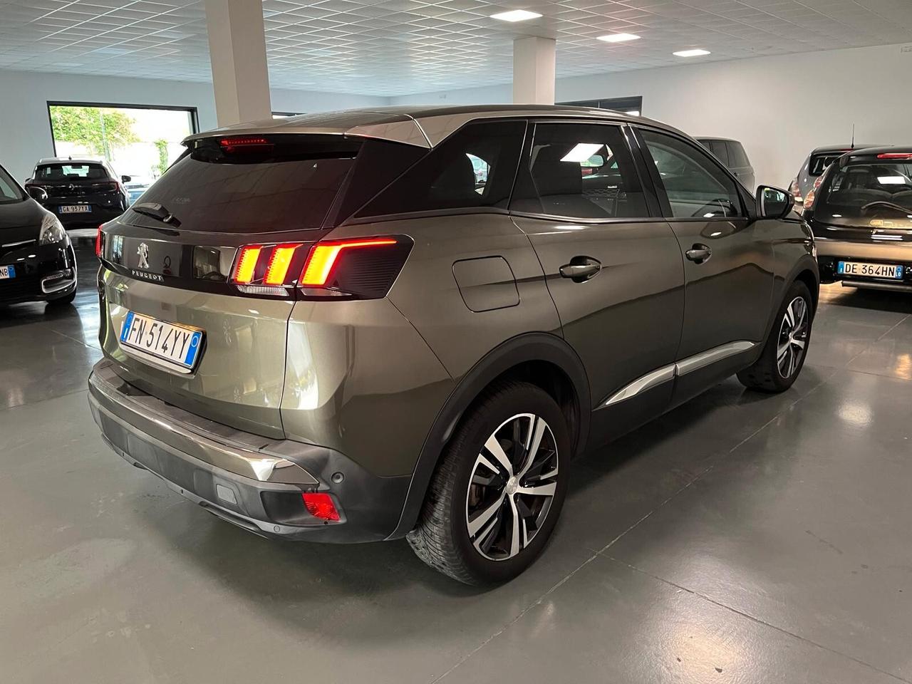 Peugeot 3008 BlueHDi 130 S&S Crossway