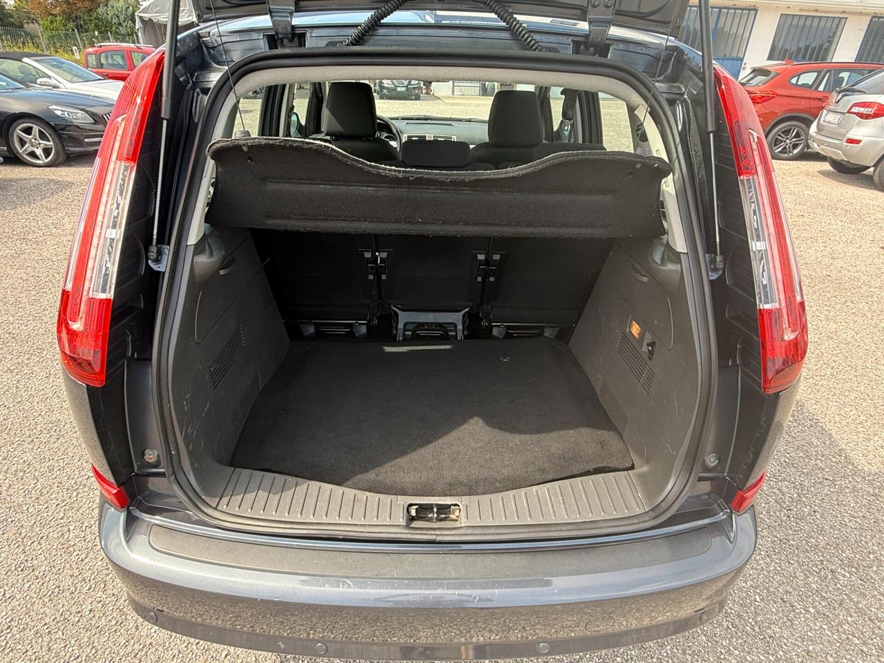 Ford C-Max 1.6 TDCi 90 CV Titanium