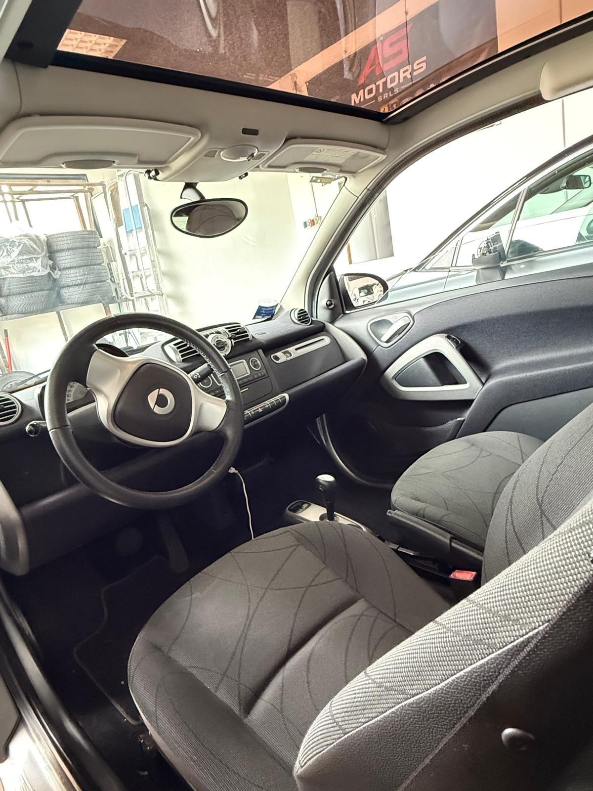 Smart ForTwo 1000 52 kW MHD coupé passion 38.000 km