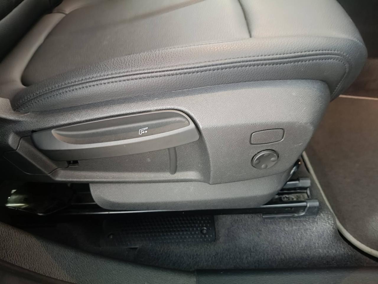 BMW X1 F48 2019 - X1 sdrive18d xLine Plus auto