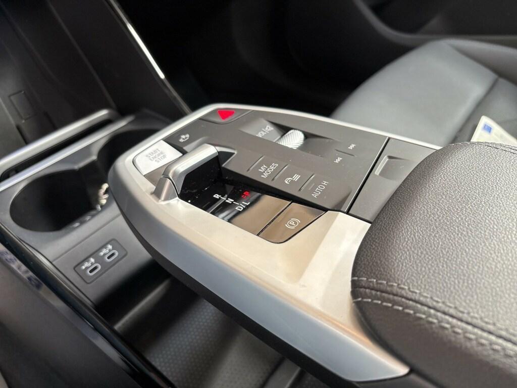 BMW Serie 2 Active Tourer 218 d Luxury DCT