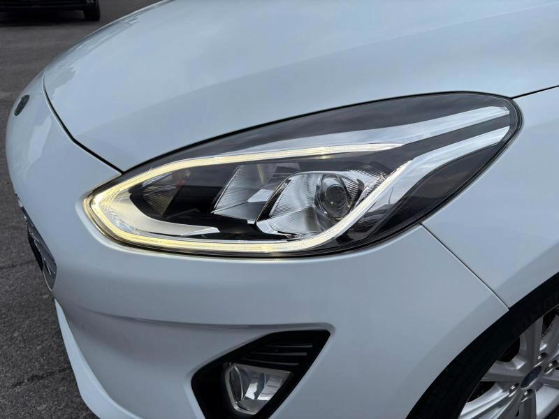 Ford Fiesta 5p 1.1 BENZ Titanium 85cv OK NEOPATENTATI