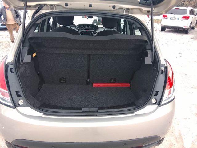 LANCIA Ypsilon 0.9 TwinAir 85 CV 5 porte Metano Ecochic Gold