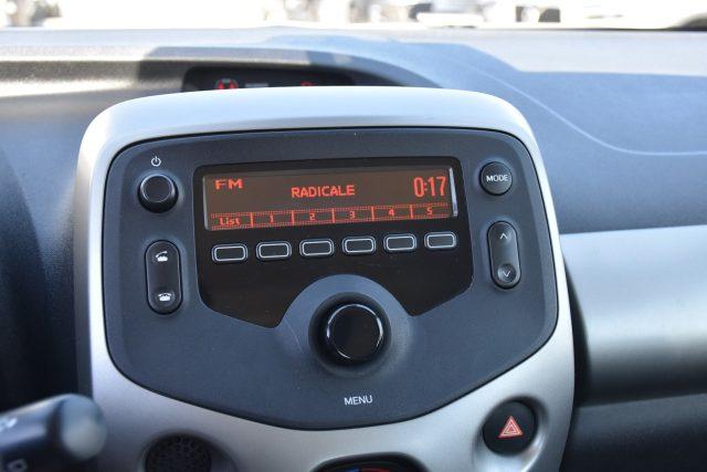TOYOTA Aygo 1.0 VVT-i 69 CV 5 porte x-cool TSS