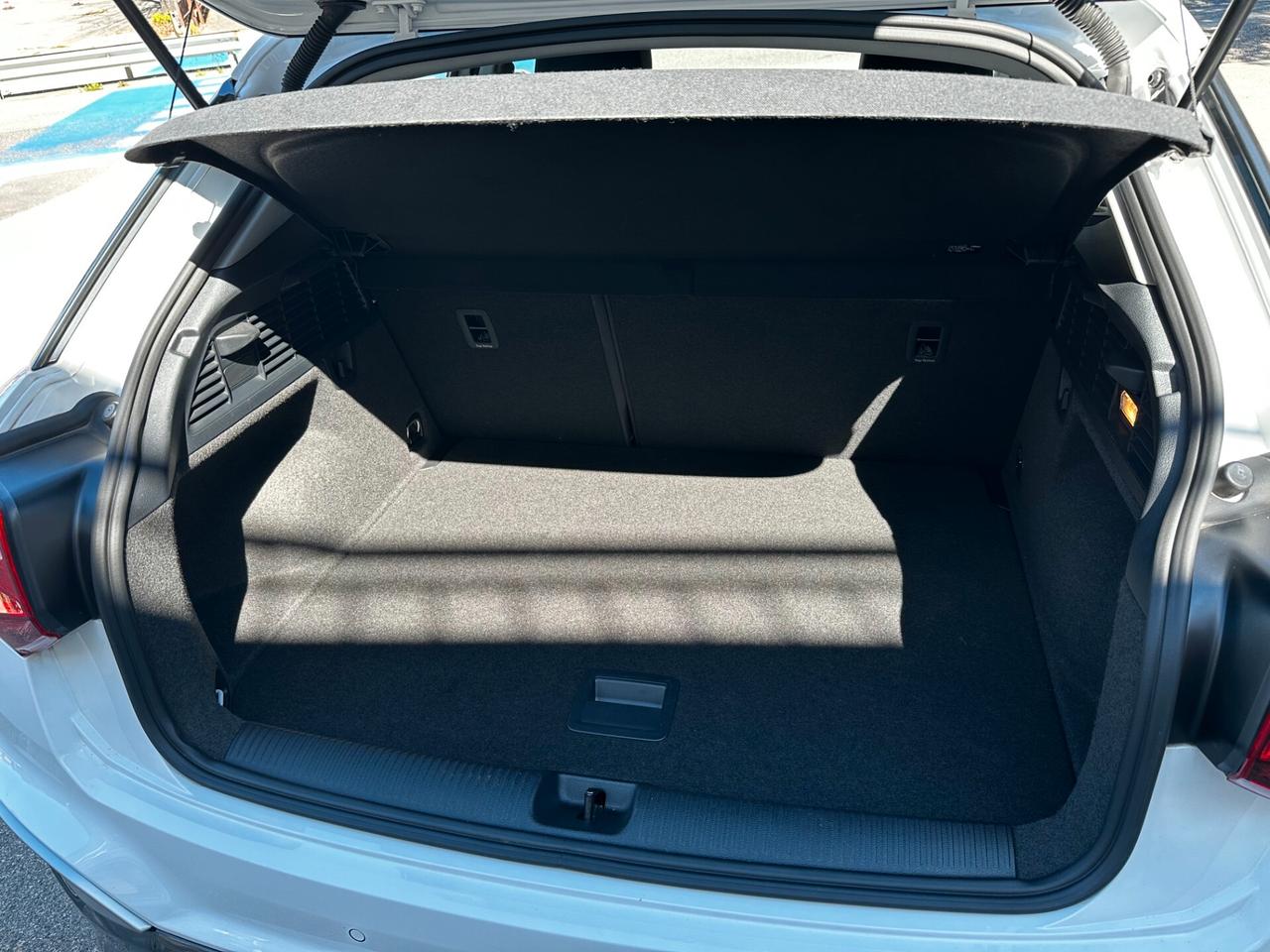Audi Q2 2X4 30 TDI ADVANCED ( 2.0 cc. - 115cv. )