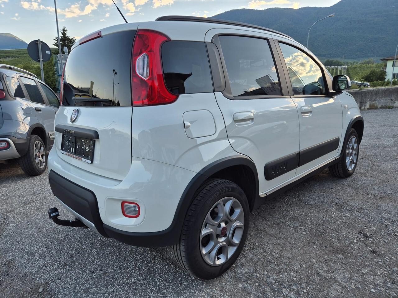 FIAT PANDA 4X4 DIESEL 5 POSTI ''GANCIO TRAINO''