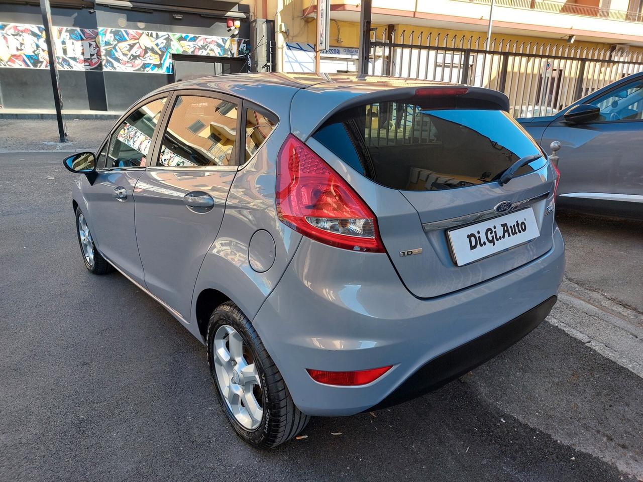 Ford Fiesta 1.4 TDCi 5p. Titanium