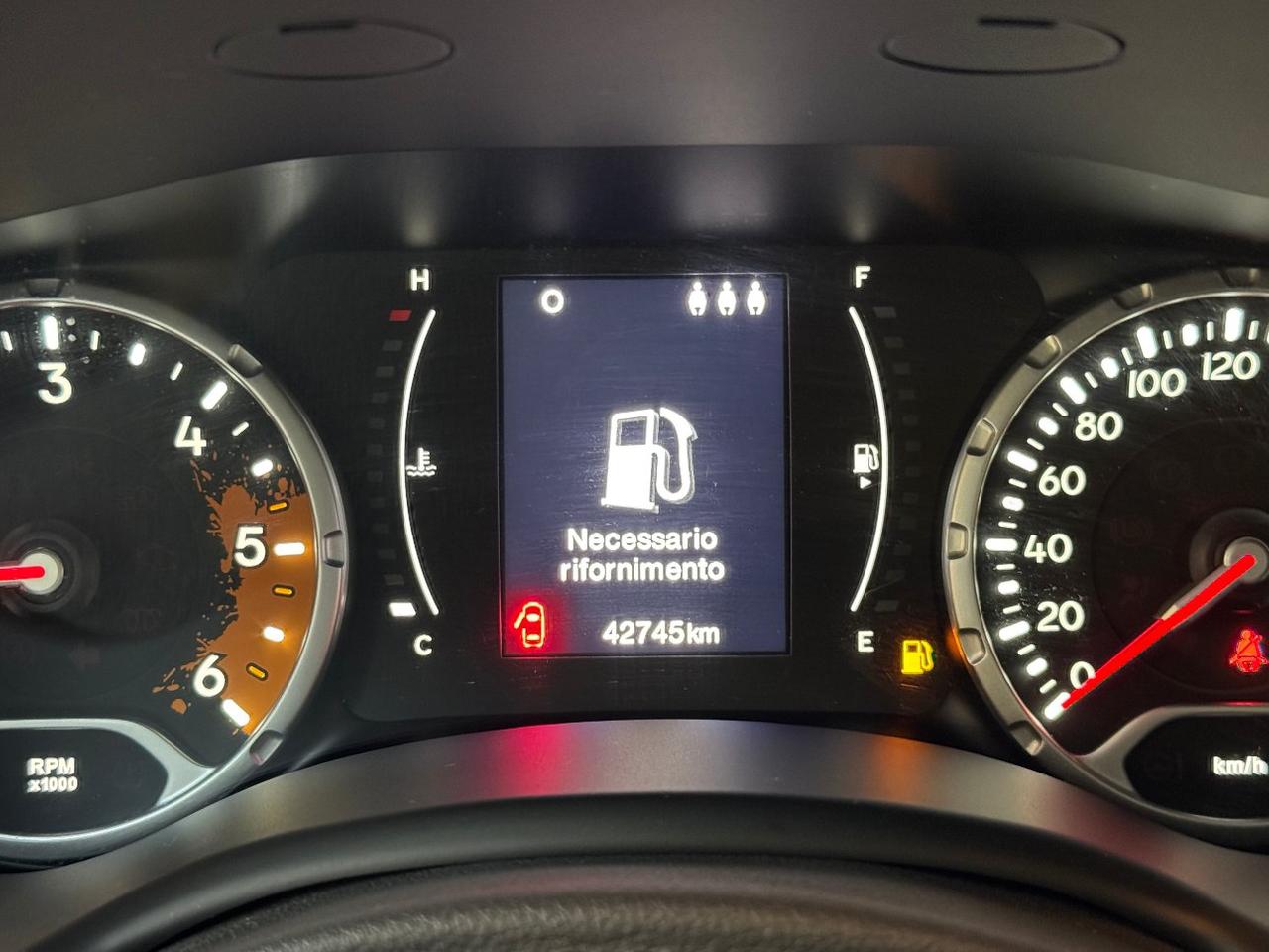Jeep Renegade 1.6 mjt Longitude fwd 120cv E6