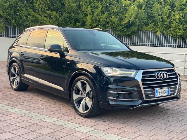 Audi Q7 3.0 TDI 272 CV quattro tiptronic Business Plus