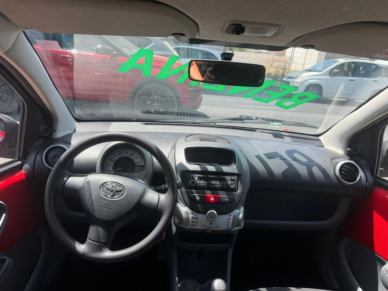 Toyota Aygo 1.0 12V VVT-i 5 porte