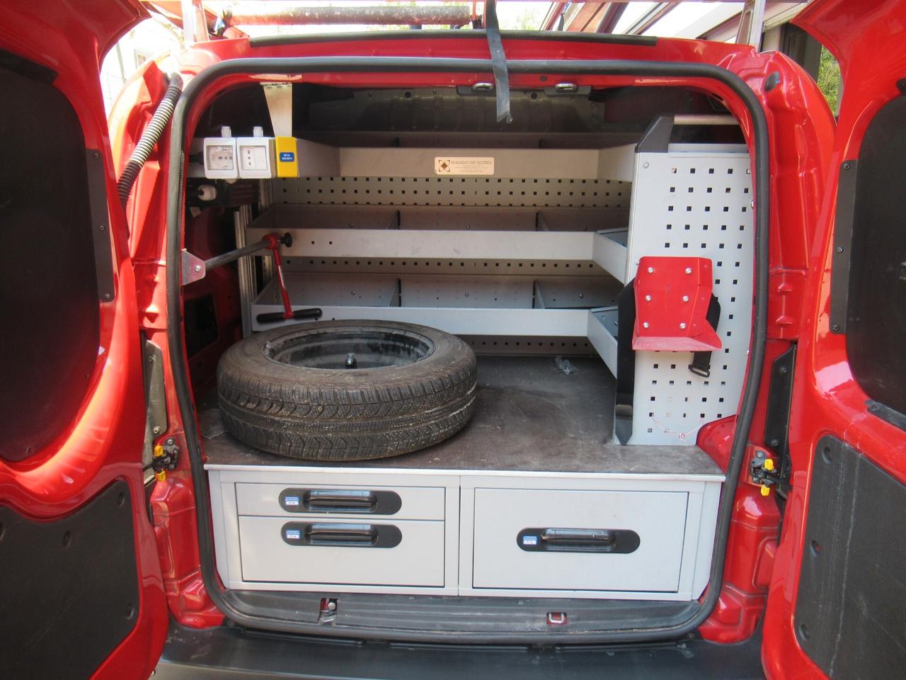 Fiat Fiorino 1.3 MJT 95CV Cargo SX