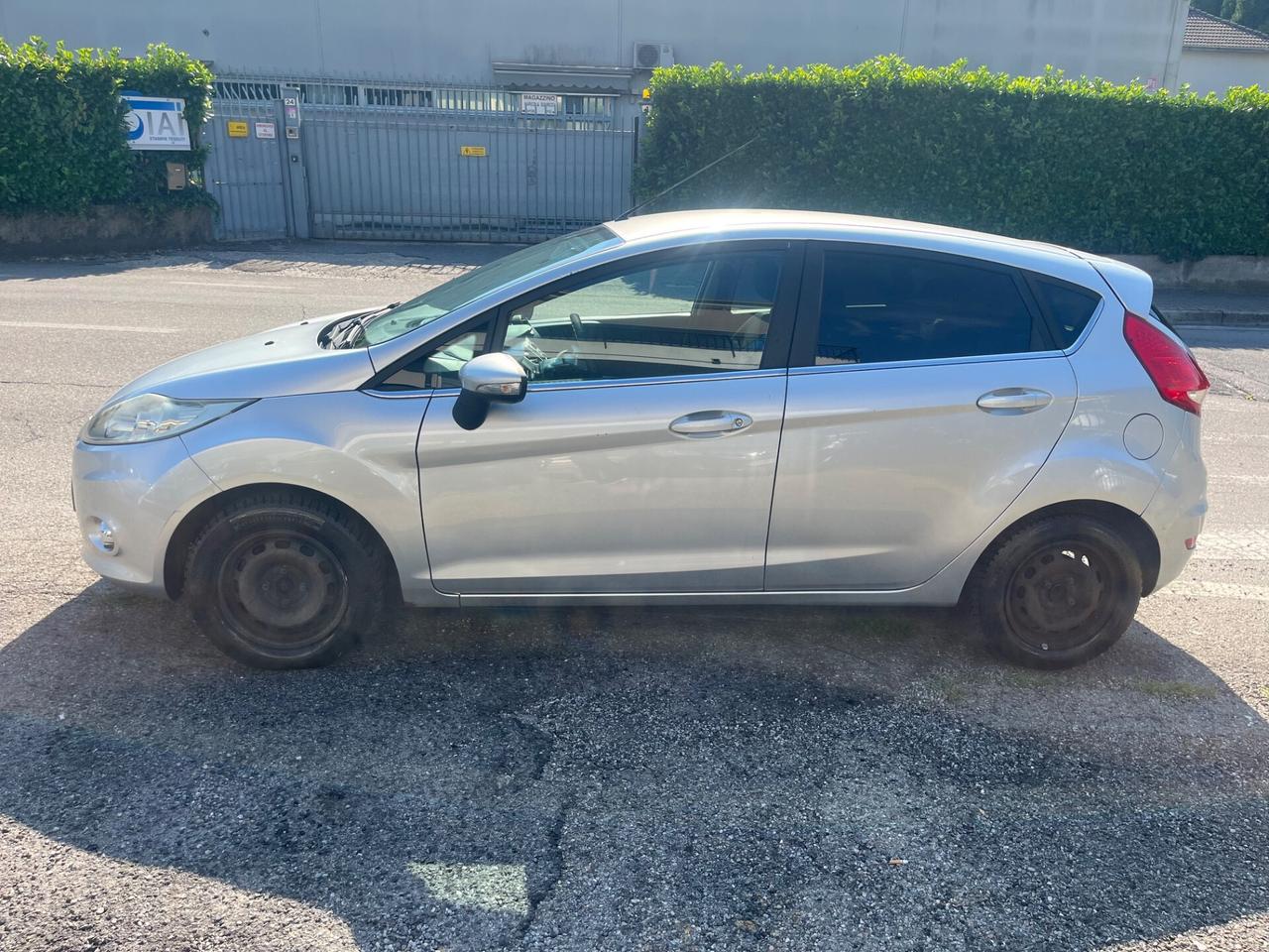 Ford Fiesta 1.4 TDCi 5p. Titanium