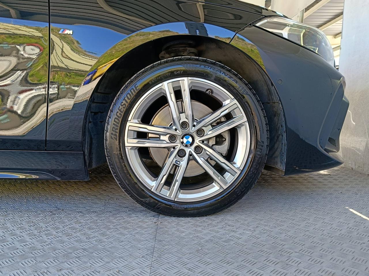 BMW Serie 1 F40 - 118d Msport auto