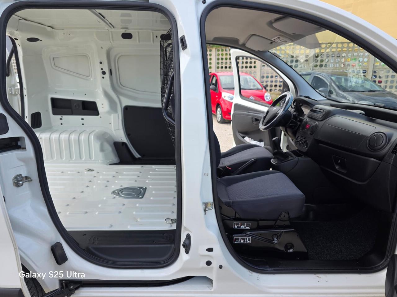 Peugeot Bipper 1.3 HDi 80CV Furgone Premium 2017