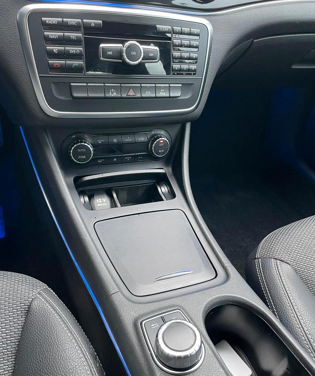 Mercedes-benz CLA200 AMG Premium