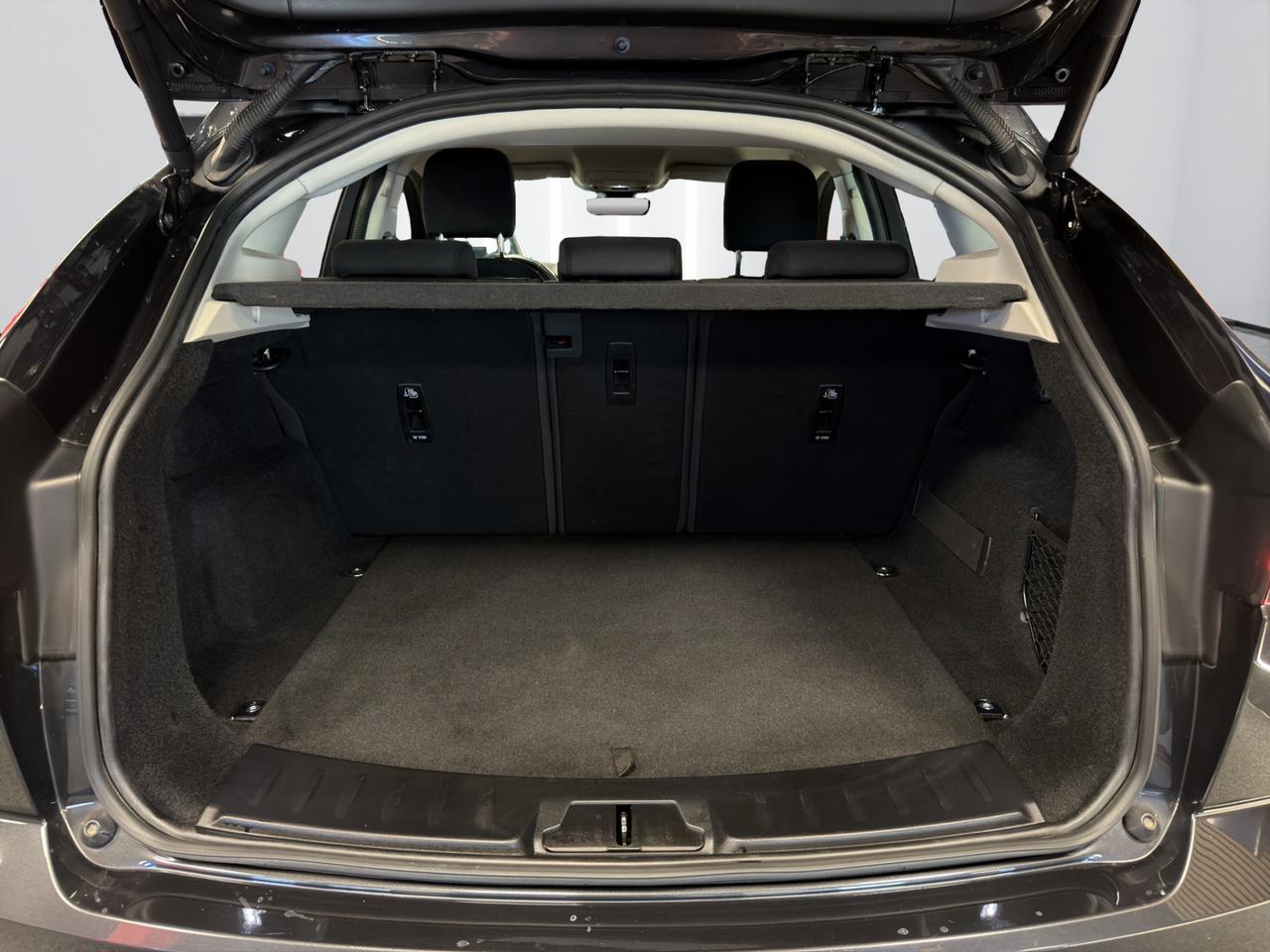 Jaguar E-Pace 2.0d i4 mhev awd 163cv auto