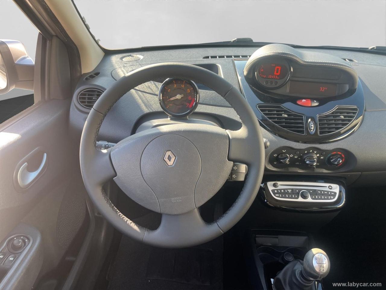 RENAULT Twingo 1.2 LEV Sport & Sound PER NEOPATENTATI