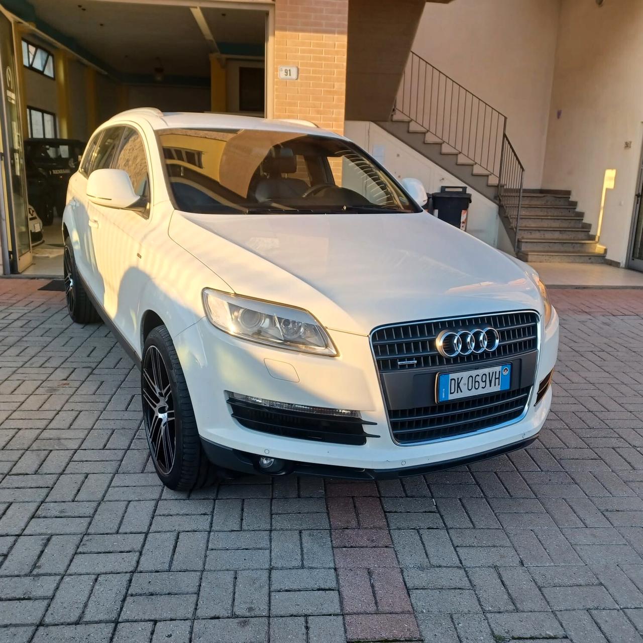 PERFETTA AUDI Q7 3.0 TDI AUTOM 4X4