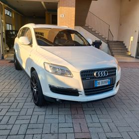 PERFETTA AUDI Q7 3.0 TDI AUTOM 4X4