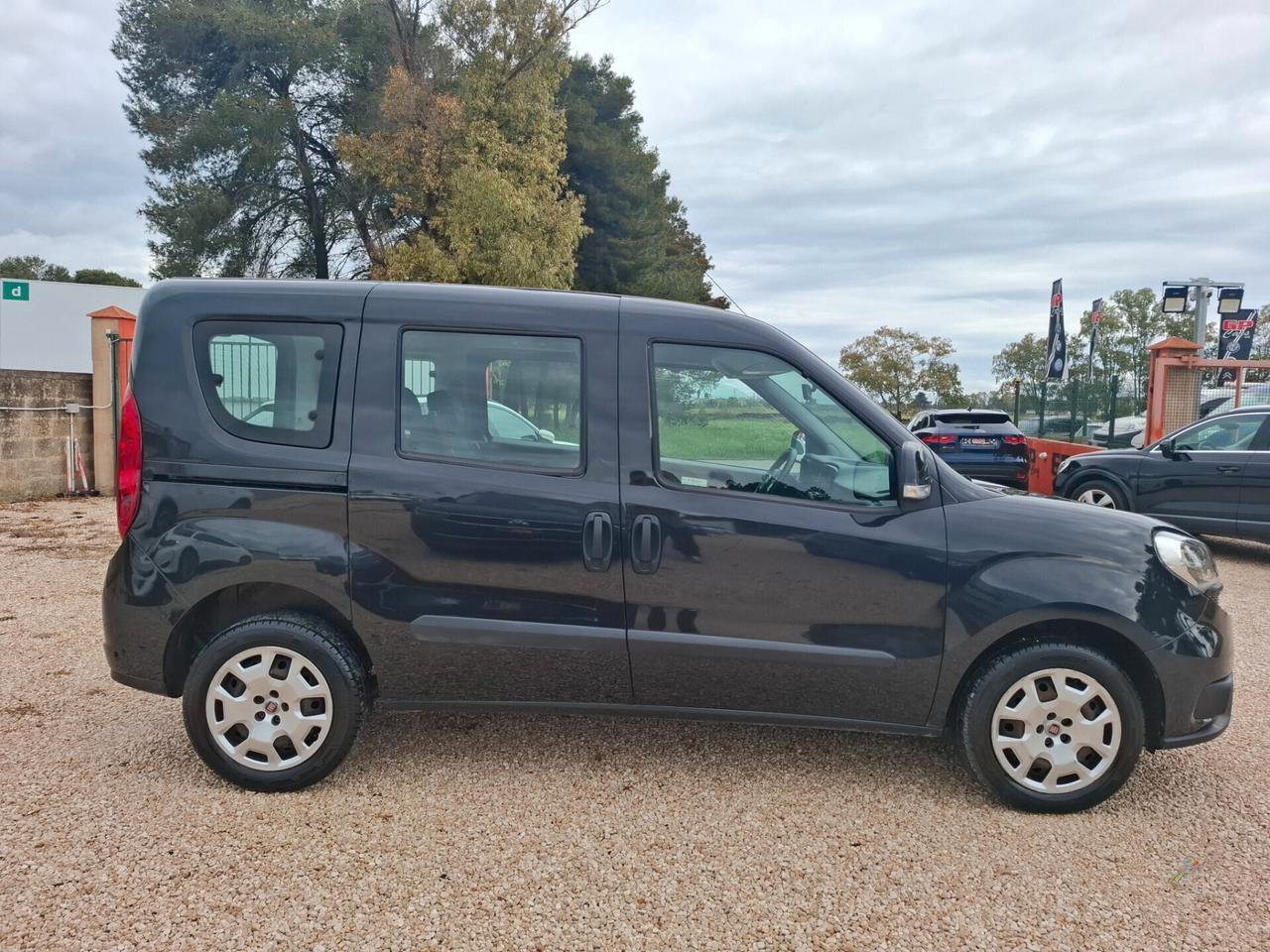 Fiat Doblò 1.6 M-jet-7Posti-Gancio- Automatico