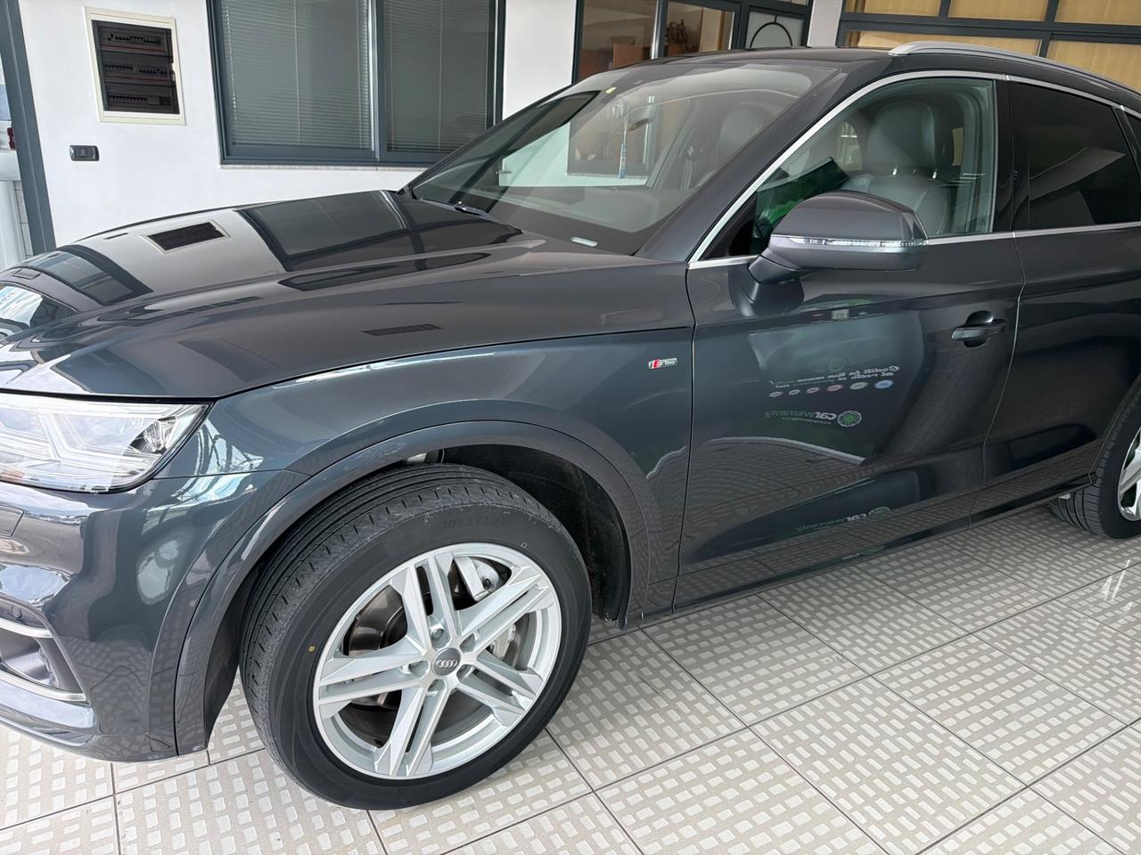 Audi Q5 40 TDI quattro S tronic line plus