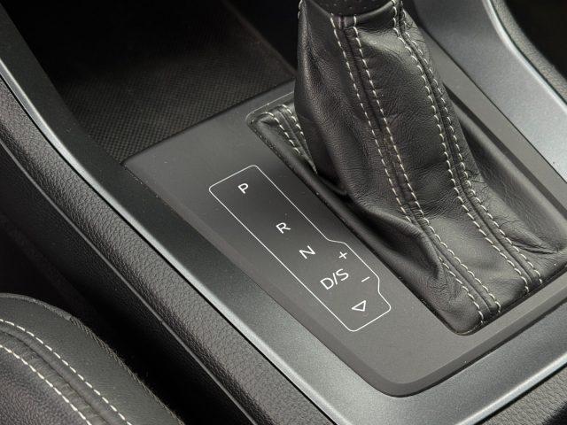 AUDI Q3 35TDI S line interno/esterno Gancio Matrix Unicopr