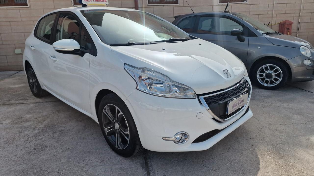 Peugeot 208 1.4 HDi 68 CV 5 porte Active