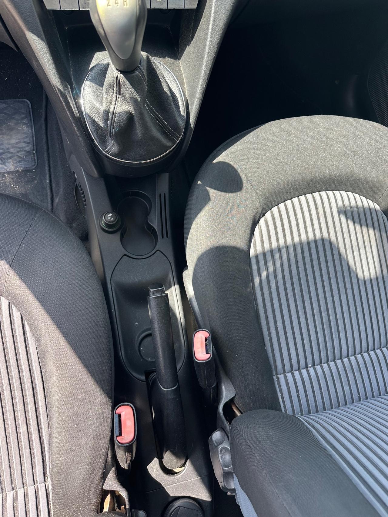 Lancia Ypsilon 1.3 MJT 75 CV Platino NEOPATENTATI PRONTA CONSEGNA