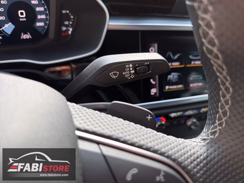 Audi Q3 Sportback 35 TDI 150 Cv S-Tronic S-Line interno ed esterno