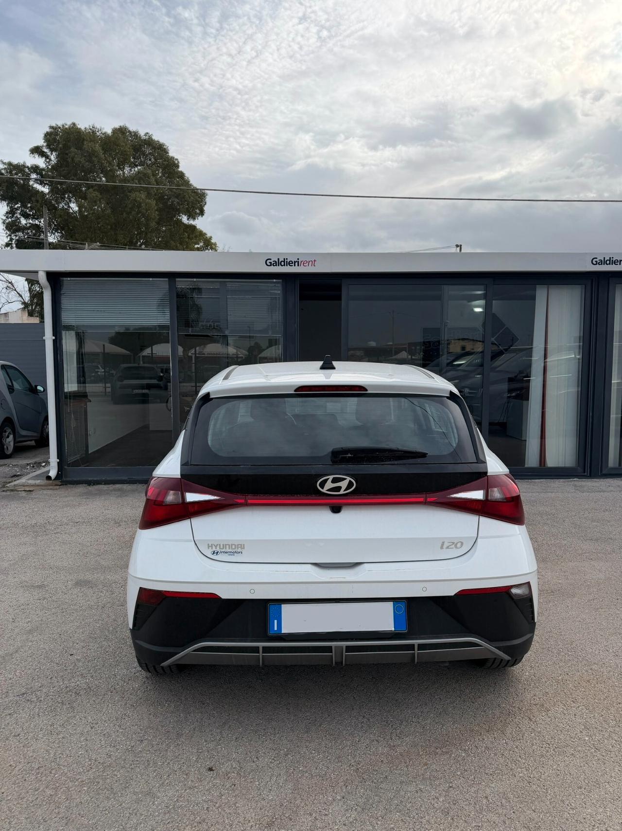 Hyundai i20 1.2 MPI MT Connectline