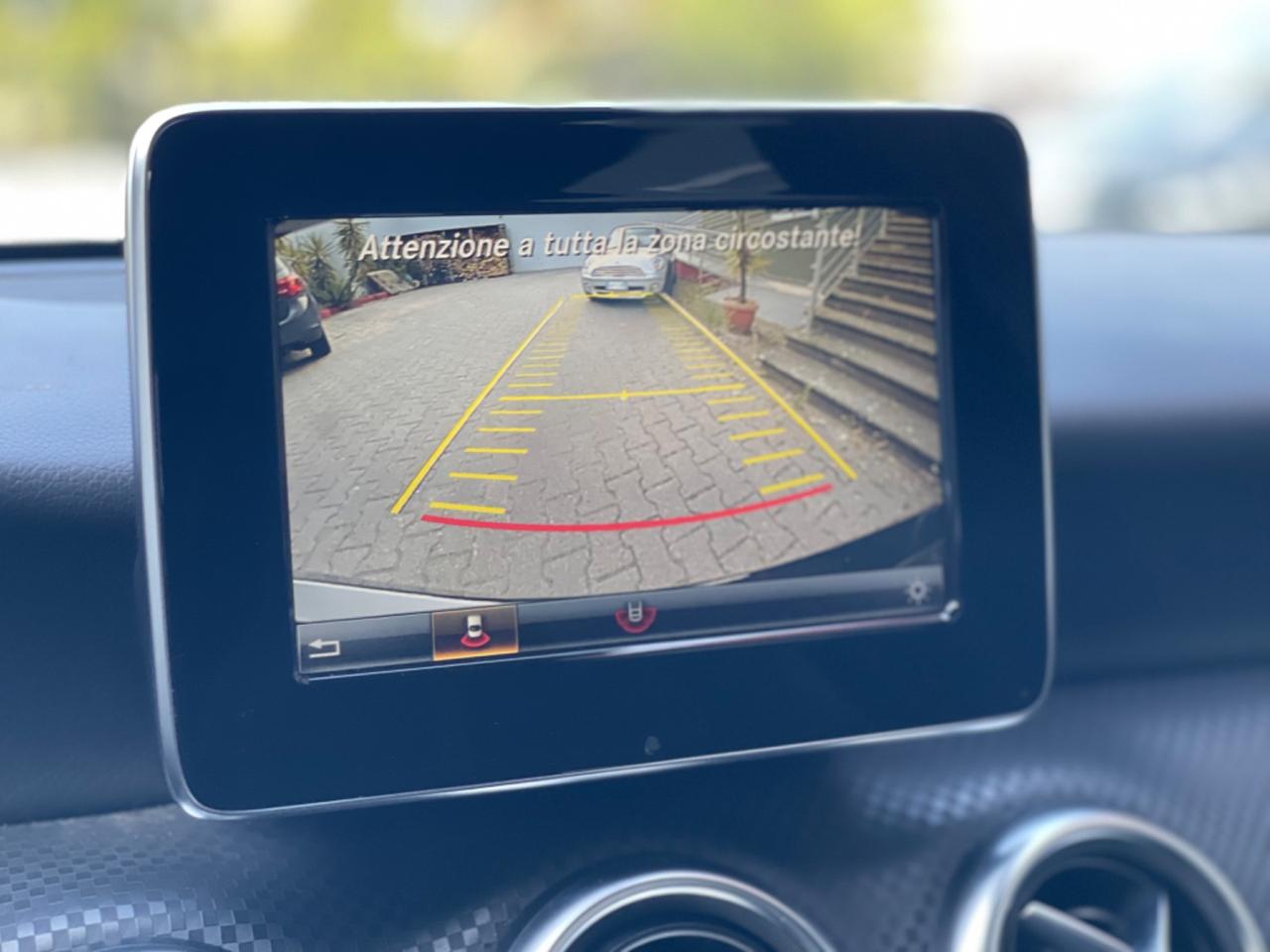 Mercedes-benz A 180 A 180 d Sport
