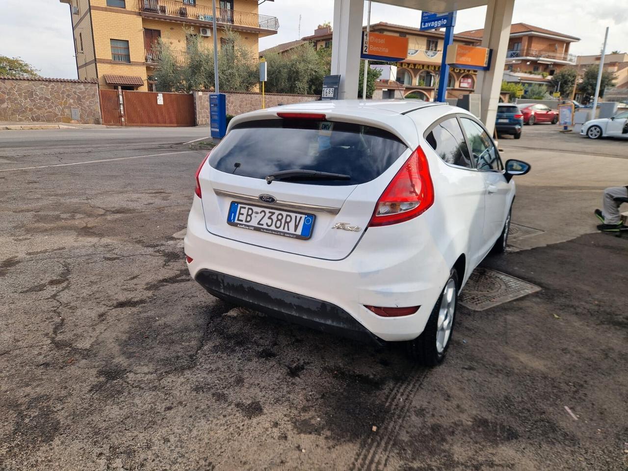 Ford Fiesta Fiesta+ 1.4 3 porte Bz.- GPL