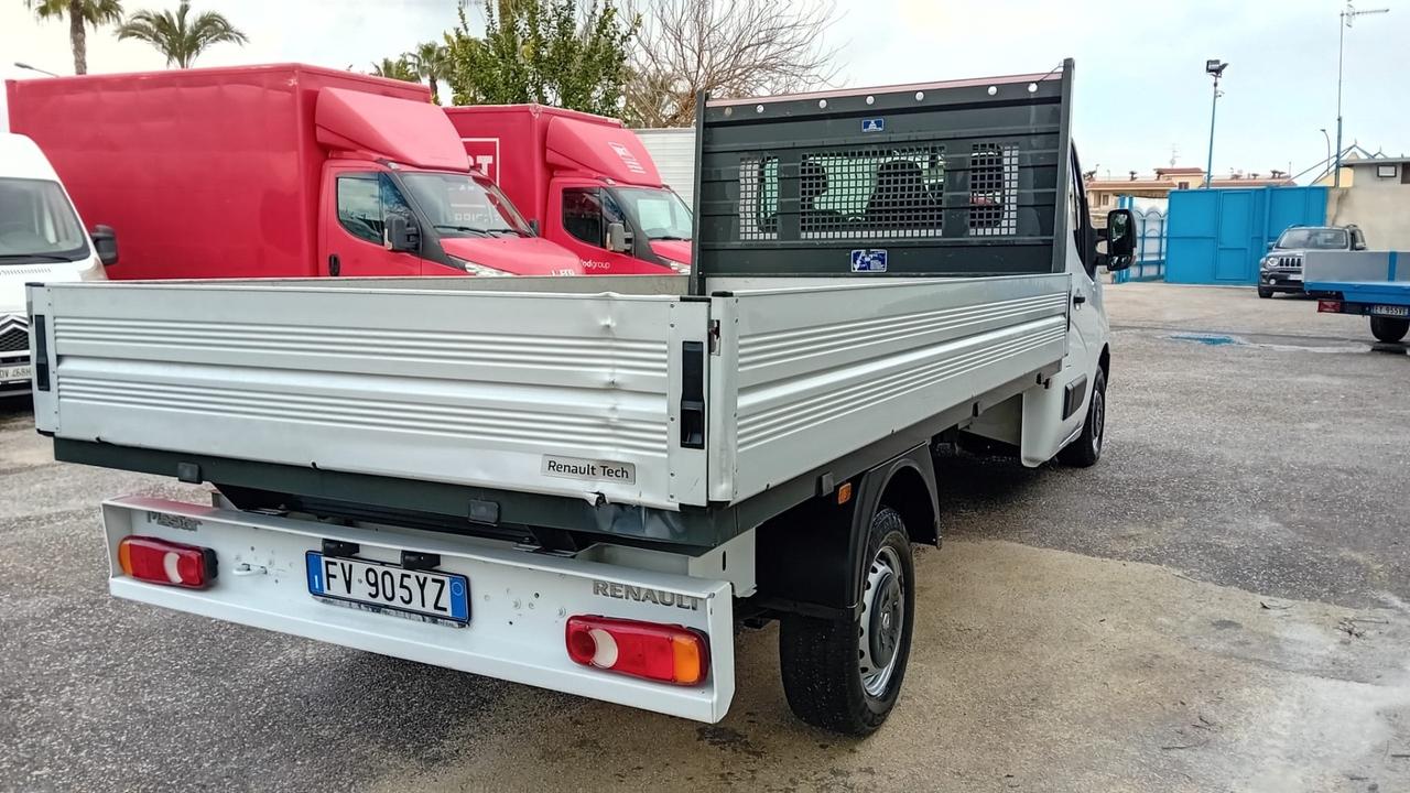 Renault master 2.3 dci cassone fisso -2019