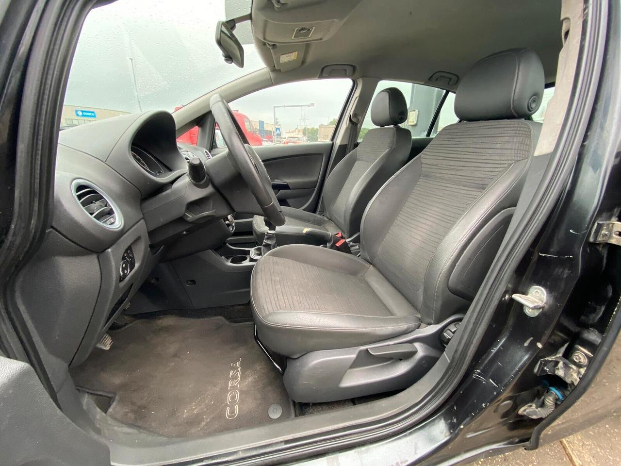 Opel Corsa 1.2 85CV 5 porte GPL-TECH Edition