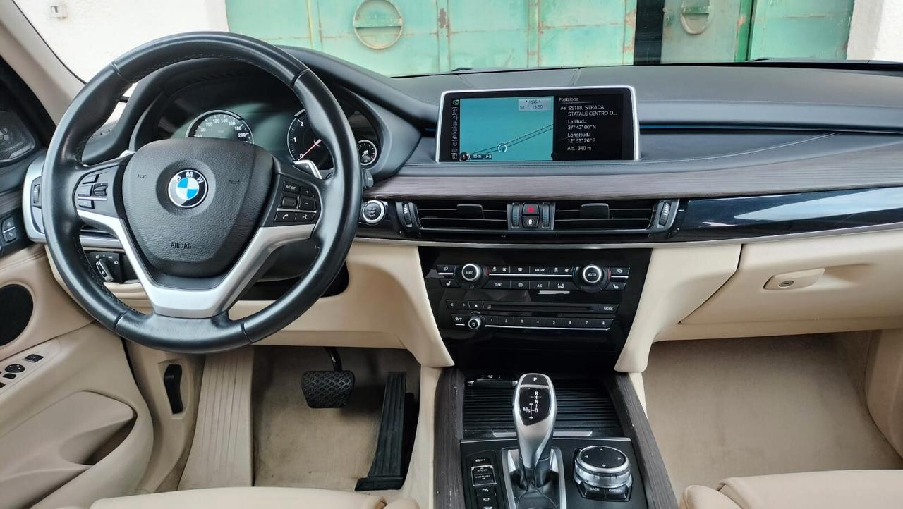 Bmw X5 xDrive30d 258CV Business