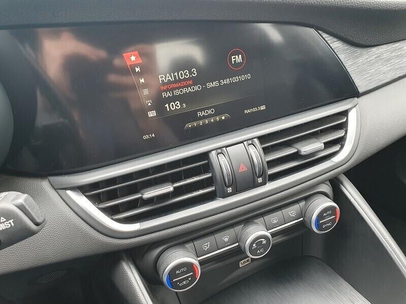 ALFA ROMEO Giulia 2.2 TD 190CV SUPER XENO PARK CAM