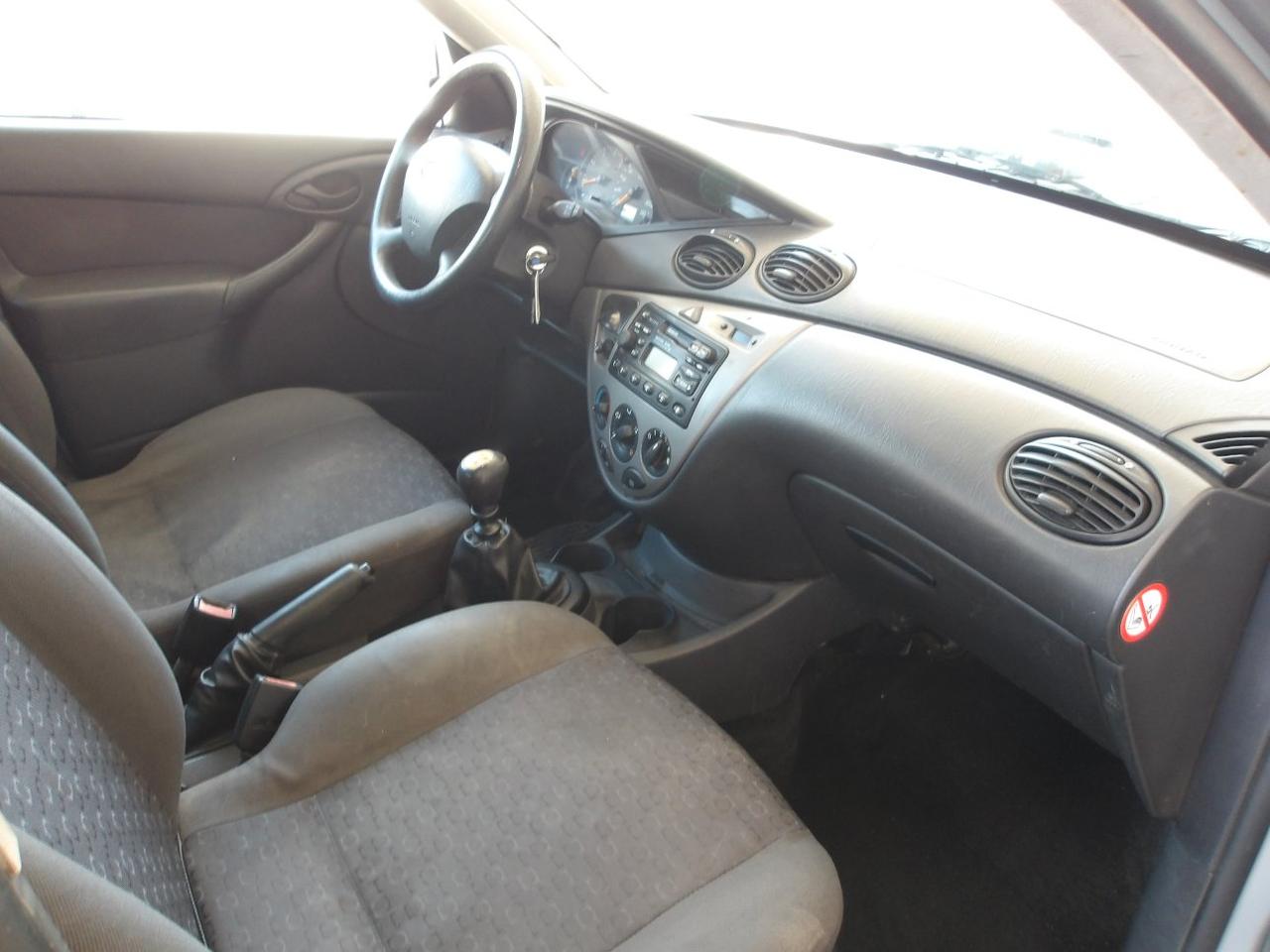 Ford Focus Station Wagon Focus SW 1.8 tdci Ambiente 100cv