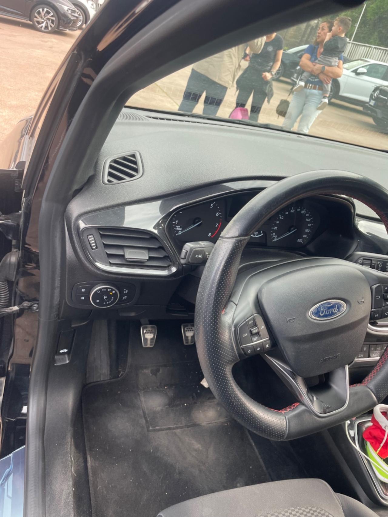 Ford Fiesta 1.1 85 CV 5 porte ST-Line