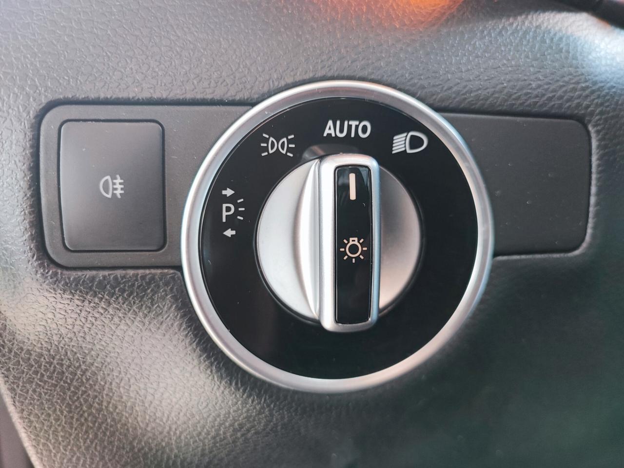 Mercedes-benz B 200 d Automatic 4Matic Premium FULL+++