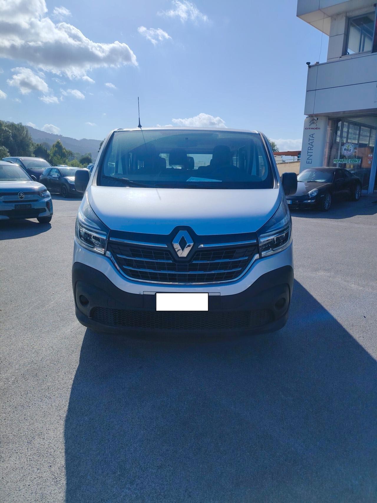 Renault Trafic T27 2.0 dCi 120CV PC-TN Zen 9 POSTI