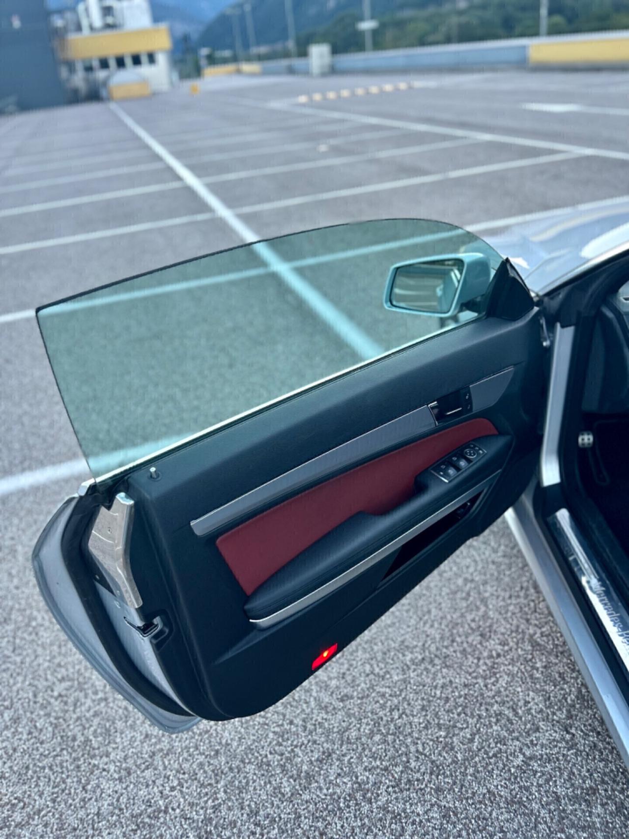 Mercedes-benz E220 AMG FULL OPTIONAL