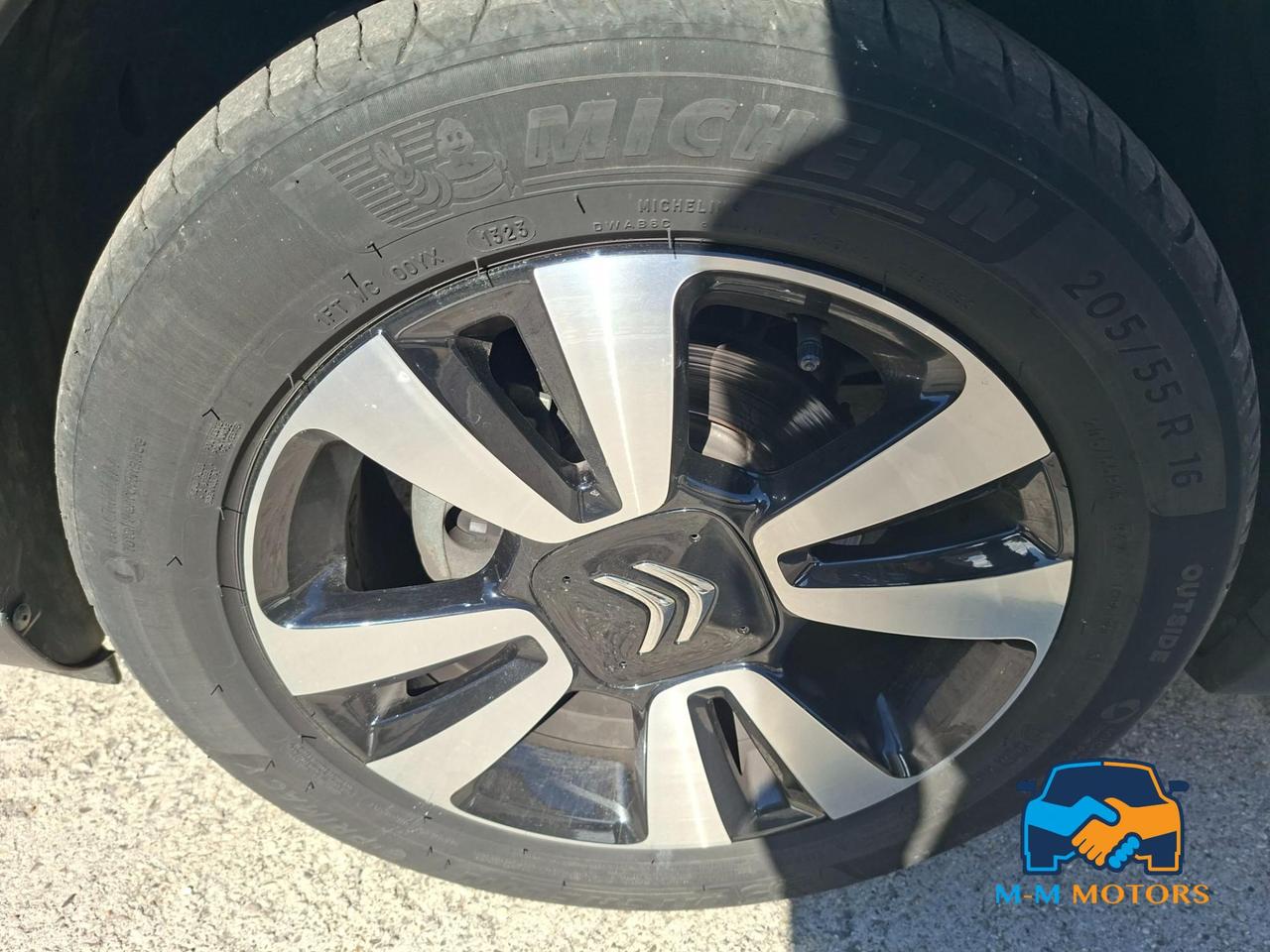 Citroen C3 1.2 neo patentati - unico proprietario perfetta !