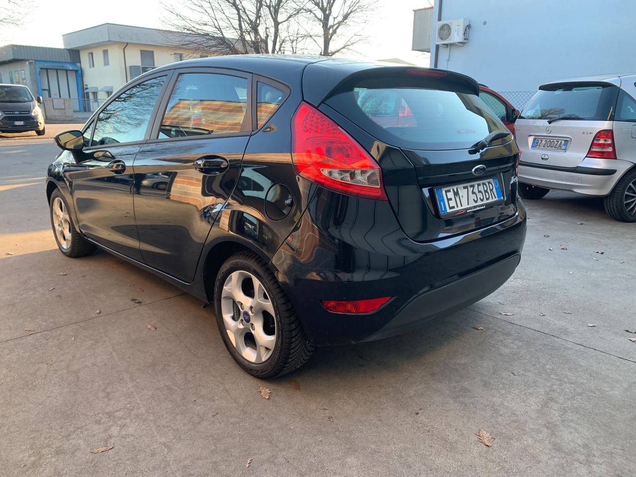 Ford Fiesta 1.4 TDCi 70CV 5 porte